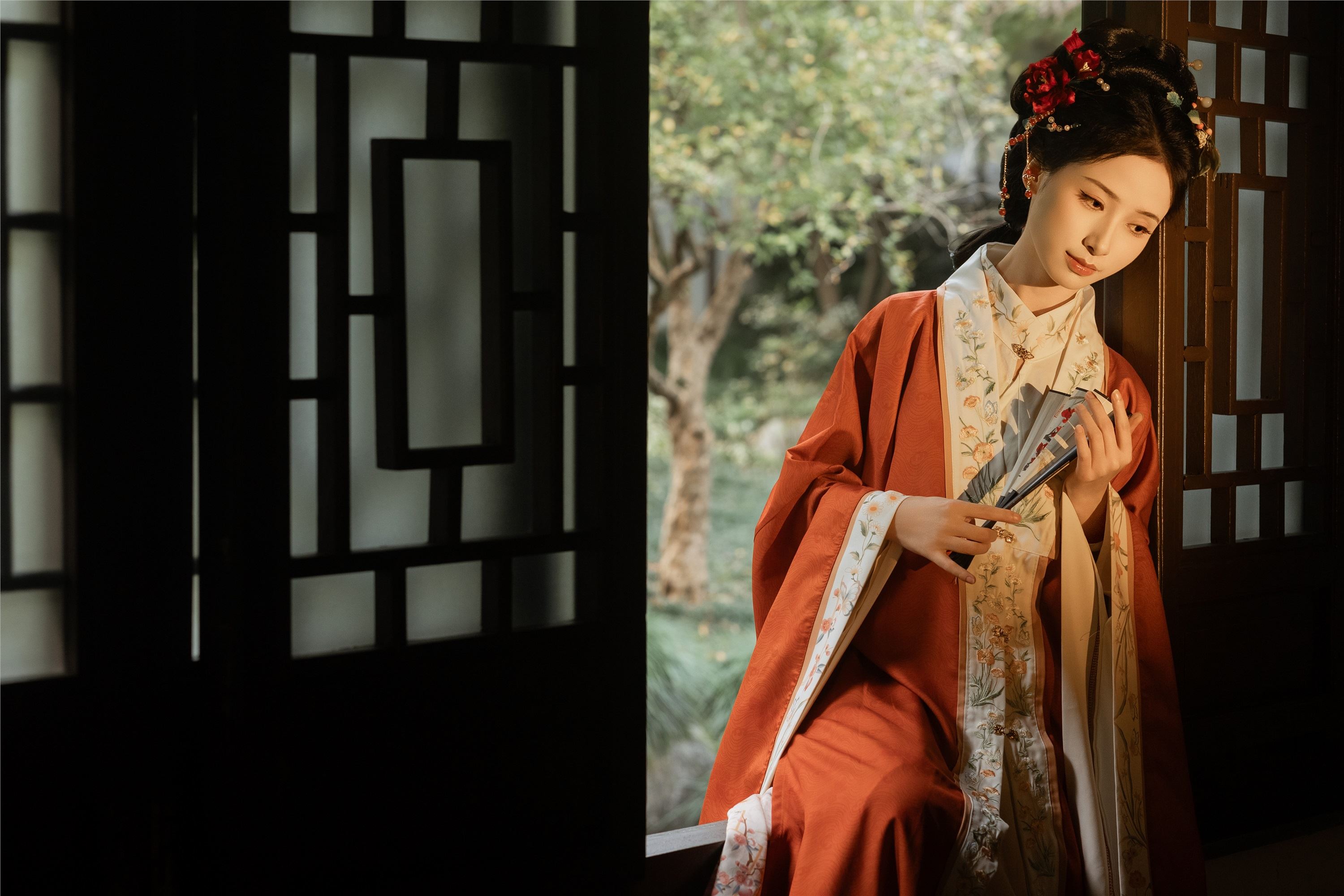 YITUYU艺图语 2025.01.26 秋游故寺 眸小妖